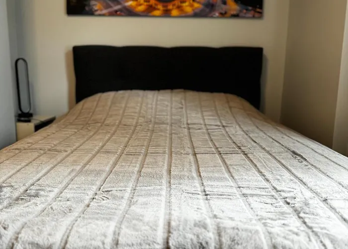 Urban Elegance By Eagles' Bridge Apartamento *